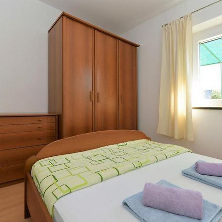 Slanica Murter Buitenkant foto
